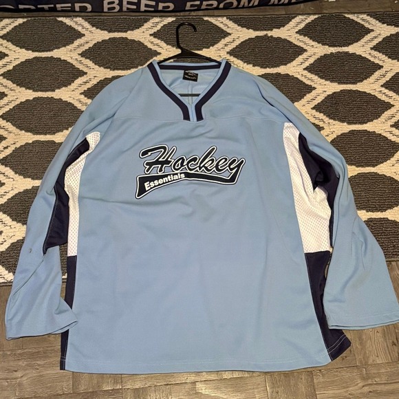 Montreal Hockey Other - Montreal Hockey Essentials Jersey Vitolo #24 Light Blue Navy White SR XL Men's